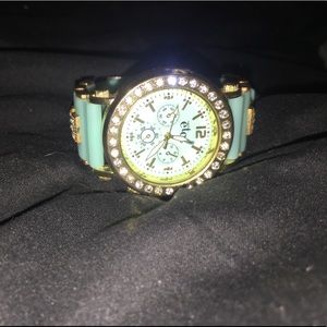 Rue 21 watch